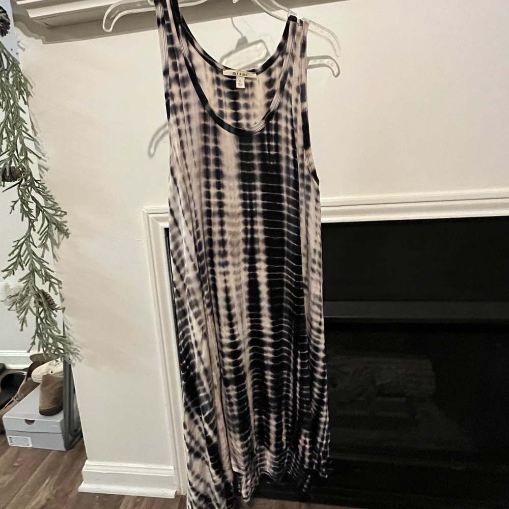 Sleeveless Dress.